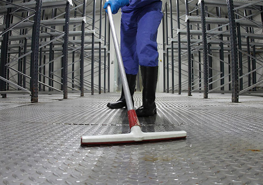 Industrial & Commercial Cleaning